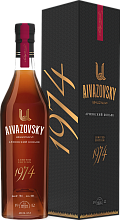 Коньяк Aivazovsky Limited Edition 1974 (Подарочная упаковка)