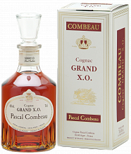 Коньяк Pascal Combeau Grand Cognac XO (Подарочная упаковка)
